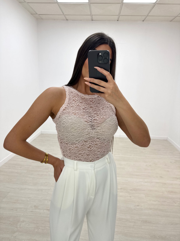 TOP ENCAJE TIRANTA ROSA